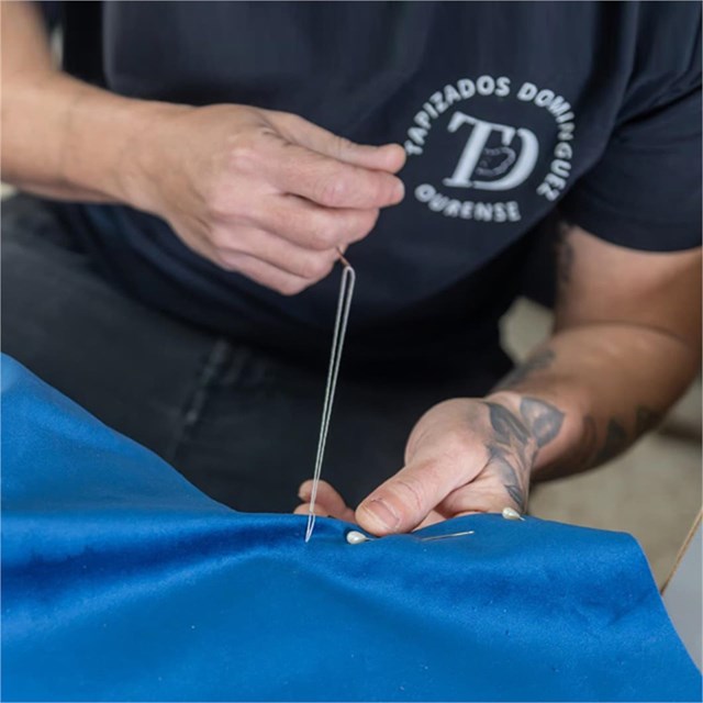  ¡Elígenos para tapizar tus muebles en Ourense!